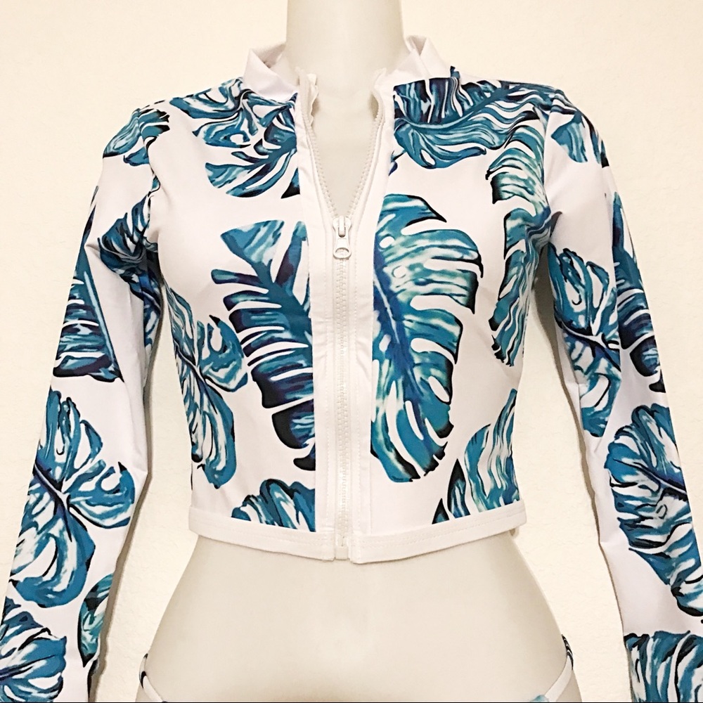 Long Sleeve Rash Guard European Bikini Tropical - Picture 6 of 8